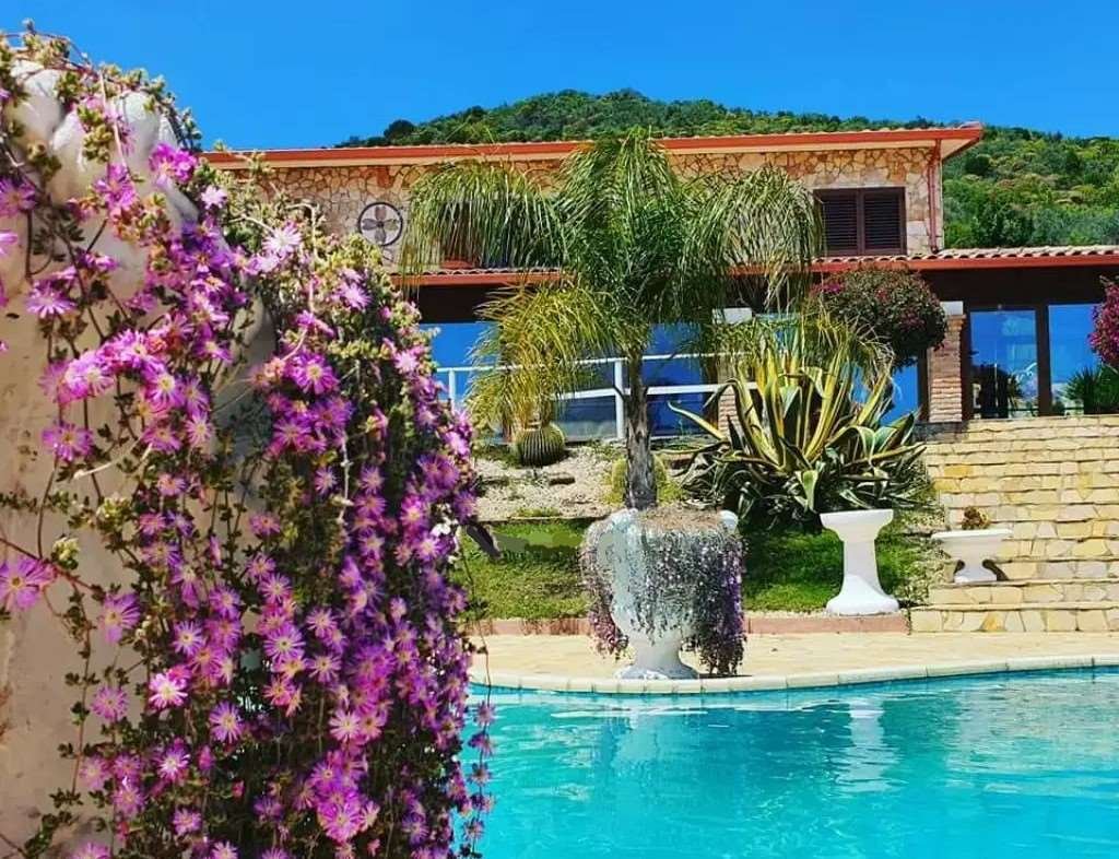Villa in Uta, Sardinia, Italy 5 - 14726497