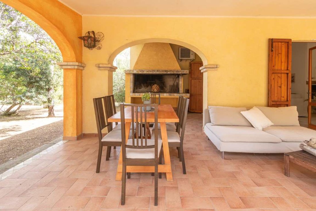 Villa in Pula, Sardinia, Italy 5 - 14726524