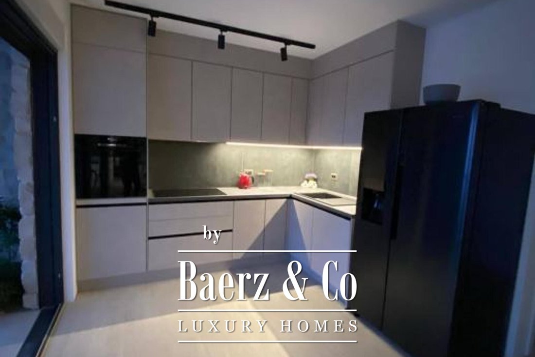 Villa in Veliko Brdo, Split-Dalmatia County, Croatia 3 - 14726102