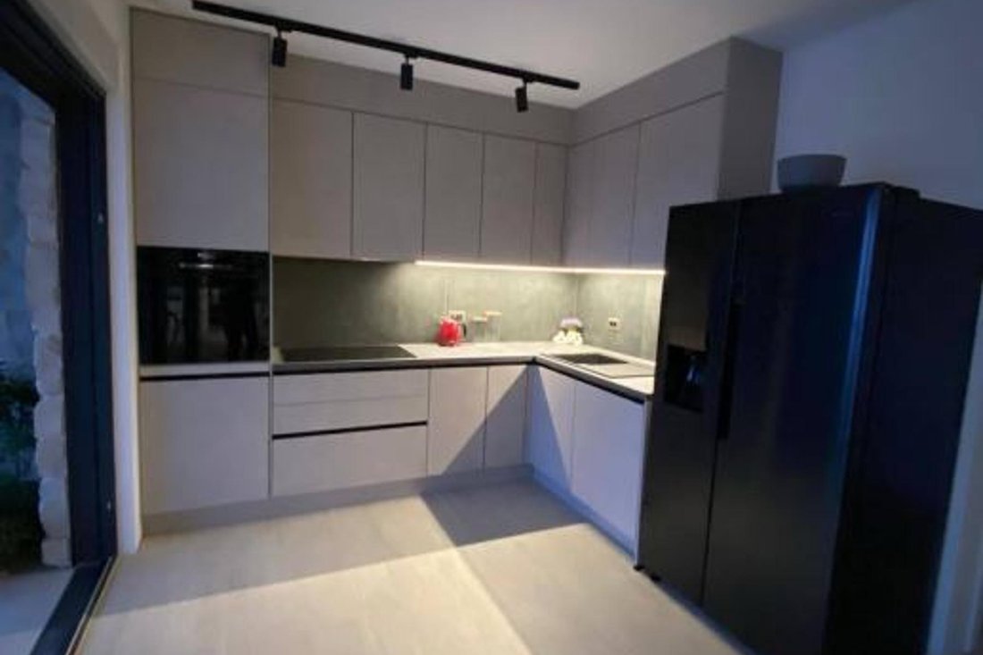 Villa in Veliko Brdo, Split-Dalmatia County, Croatia 3 - 14727565