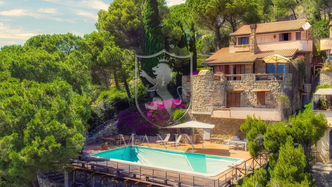 Villa in Porto Ercole, Monte Argentario, Tuscany 1 - 14726737