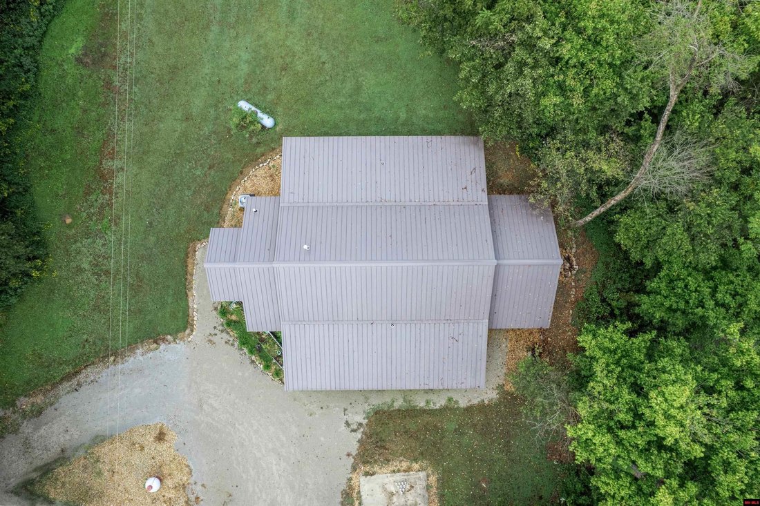 Norfork, Arkansas, United States 4 - 14728119