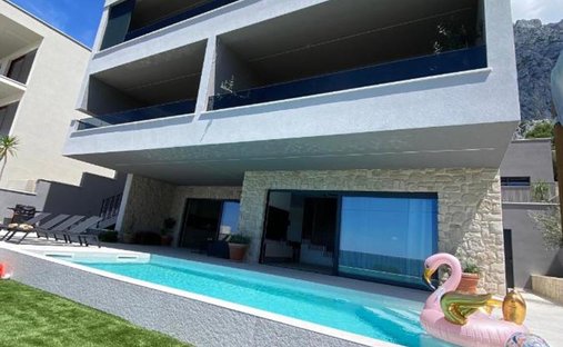 Villa in Veliko Brdo, Split-Dalmatia County, Croatia 1