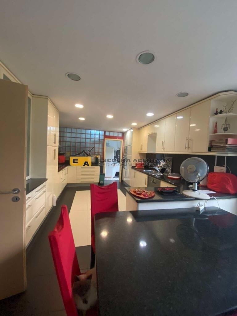 Townhouse in Aveleda, Porto District, Portugal 3 - 14726174