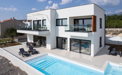 Villa in Maslenica, Zadar County, Croatia 1