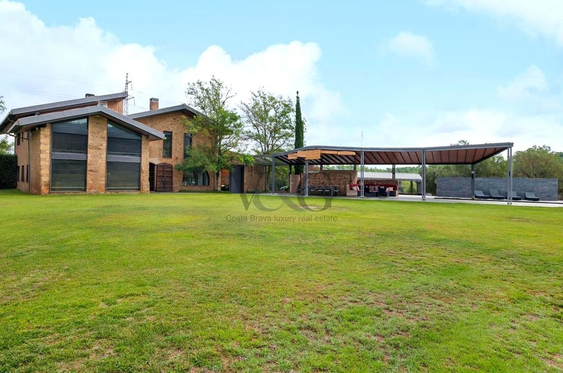 Villa in Sant Climent de Peralta, Forallac, Spain 5 - 14729833