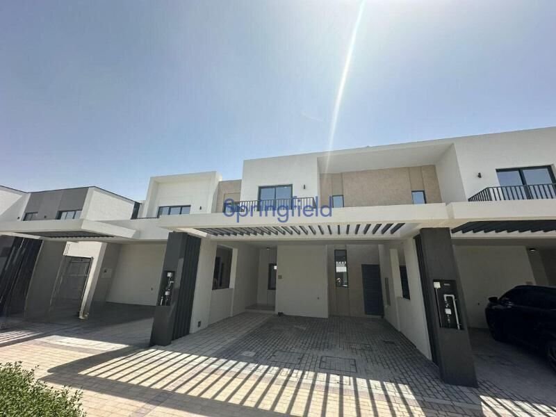 House in Dubai South Golf District, Dubai, United Arab Emirates 1 - 14725277