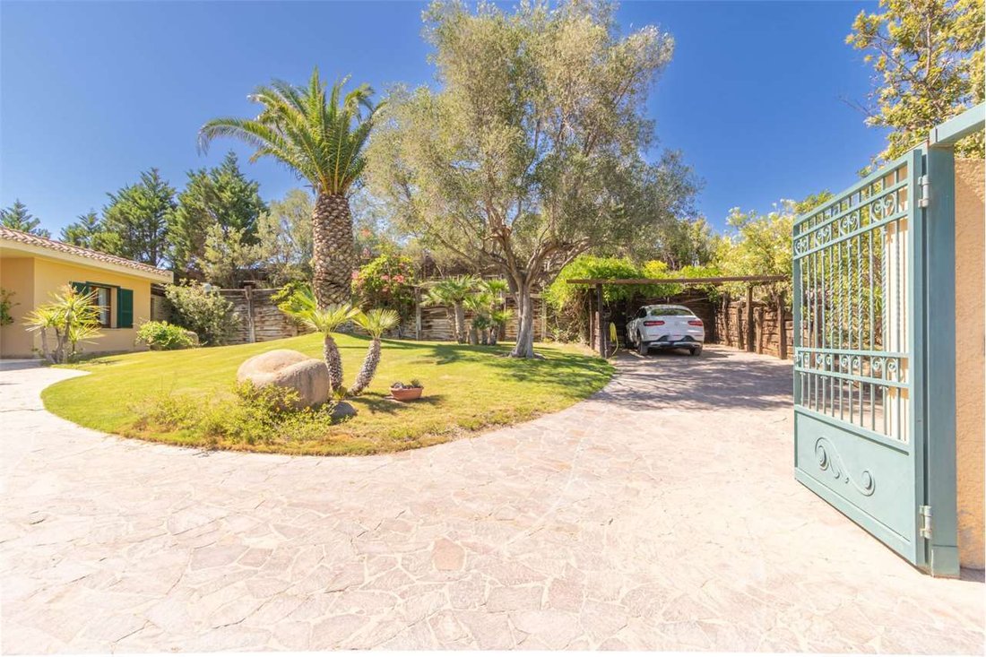 Villa in Quartucciu, Sardinia, Italy 2 - 14726567