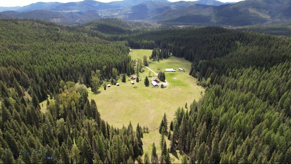 Casa in Haugan, Montana, Stati Uniti 1 - 14725952