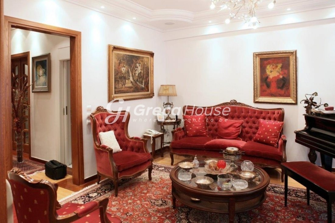 Apartment in Sunoikia Kolonakiou, 1st District of Athens, Athens 5 - 14728682