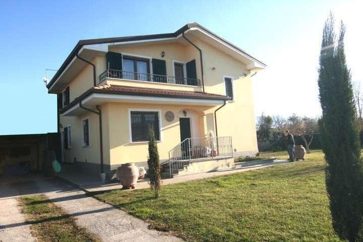 House in Marina di Carrara, Tuscany, Italy 1 - 14021771