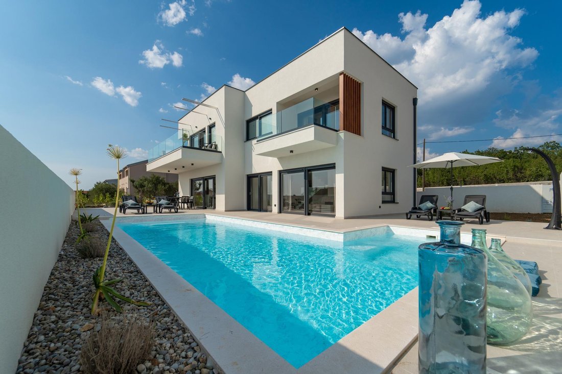 Villa in Maslenica, Zadar County, Croatia 3 - 14731261