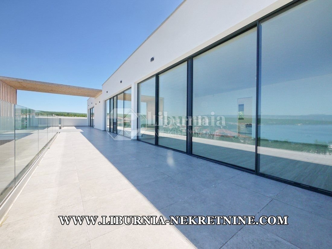 Apartment in Malinska, Primorje-Gorski Kotar County, Croatia 2 - 14725507