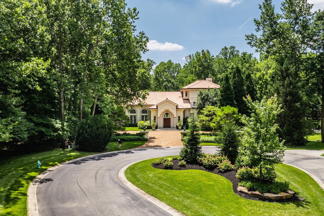 House in Indianapolis, Indiana, United States 4 - 14724275