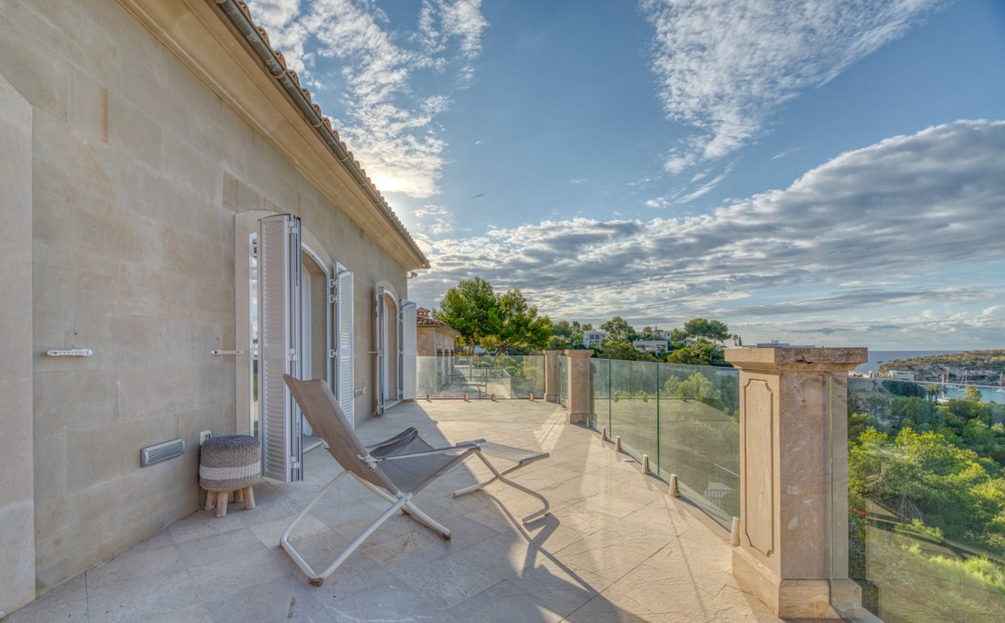 Villa in Sol de Mallorca, Calvia, Balearic Islands 2 - 14731433