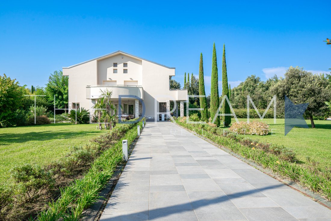 Villa in Center, Forte dei Marmi, Tuscany 2 - 14733404
