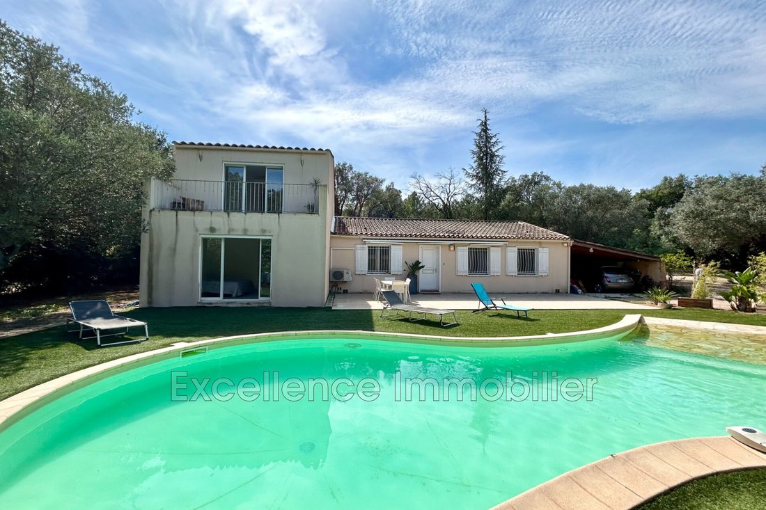 Villa in Le Plan-de-la-Tour, Provence-Alpes-Côte d'Azur, France 2 - 14734074