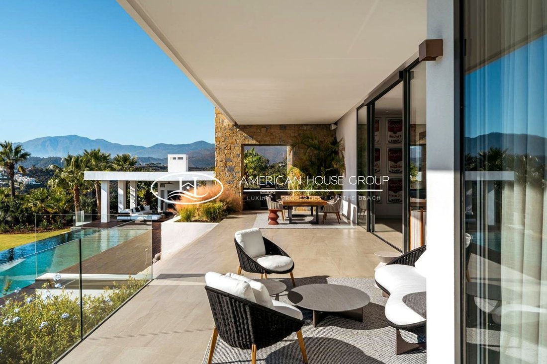 Villa in Benahavis, Andalusia, Spain 5 - 14737037