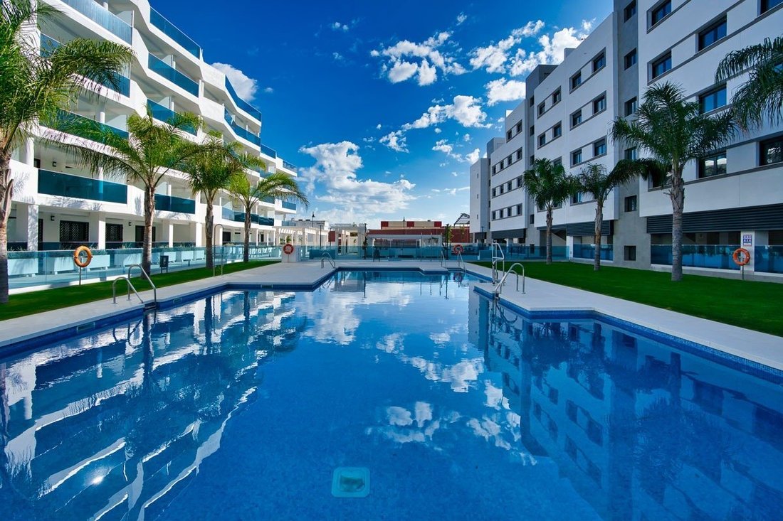 Apartment in Fuengirola, Andalusia, Spain 2 - 14736550