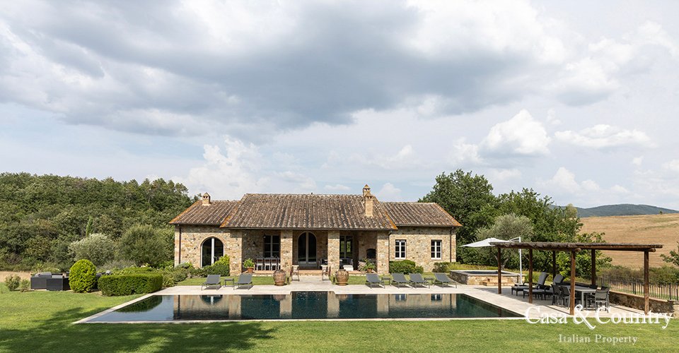 Villa in Casole d'Elsa, Tuscany, Italy 1 - 14716880