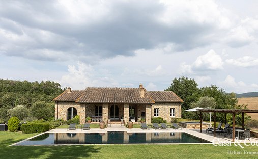 Villa in Casole d'Elsa, Tuscany, Italy 1