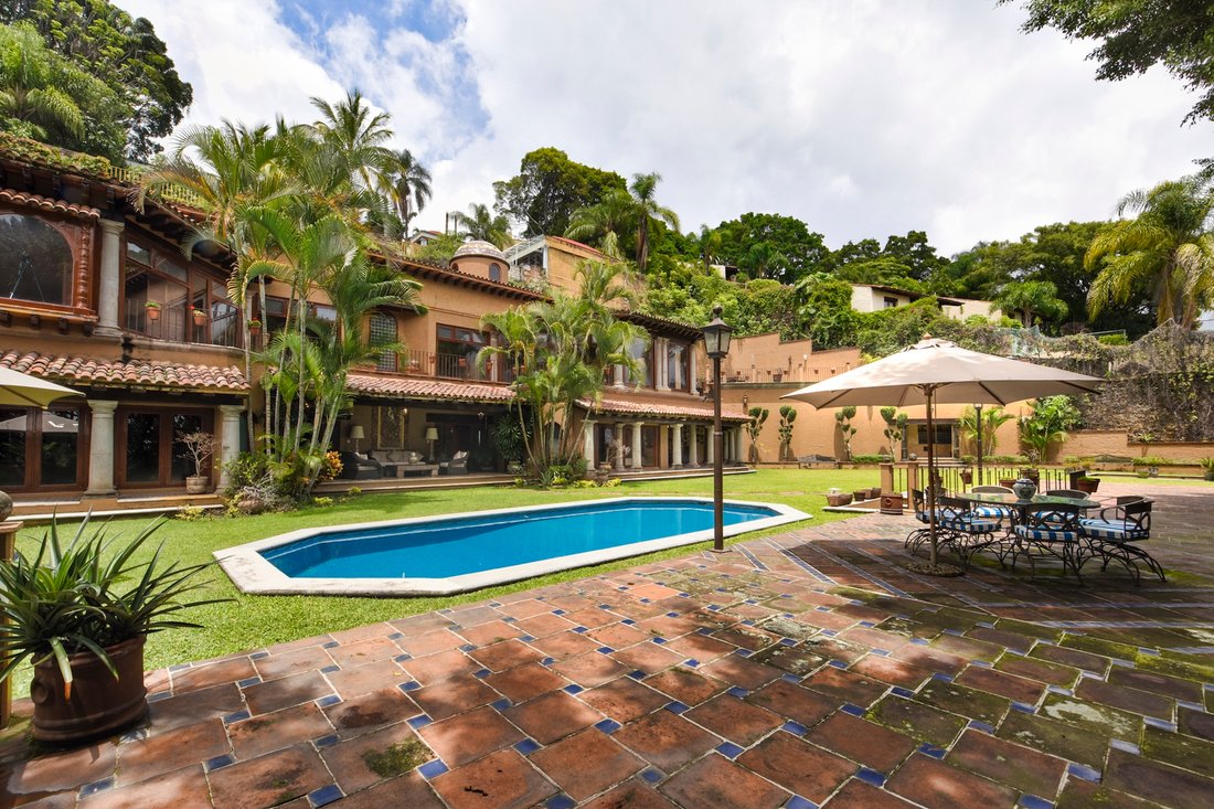Condo in Cuernavaca, Morelos, Mexico 1 - 14737783