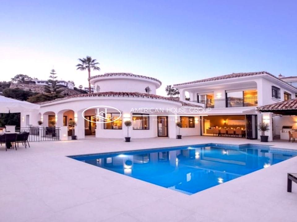 Villa in Benahavis, Andalusia, Spain 1 - 14737046