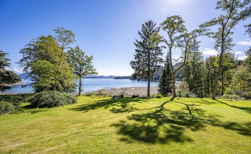 House in Powell River, British Columbia, Canada 1