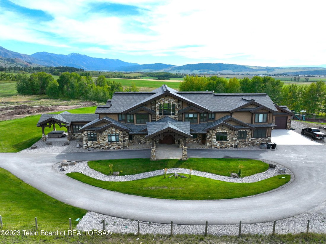 Residential Bedford In Thayne, Wyoming, United States For Sale (14735572)