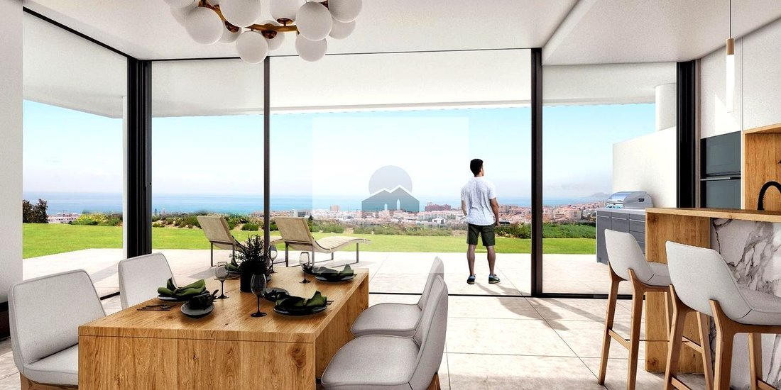 Apartment in Estepona, Andalusia, Spain 2 - 14737011
