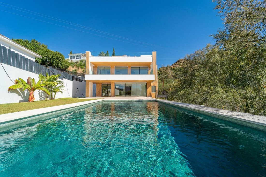 Villa in La Capellania, Benalmadena, Andalusia 1 - 13496200