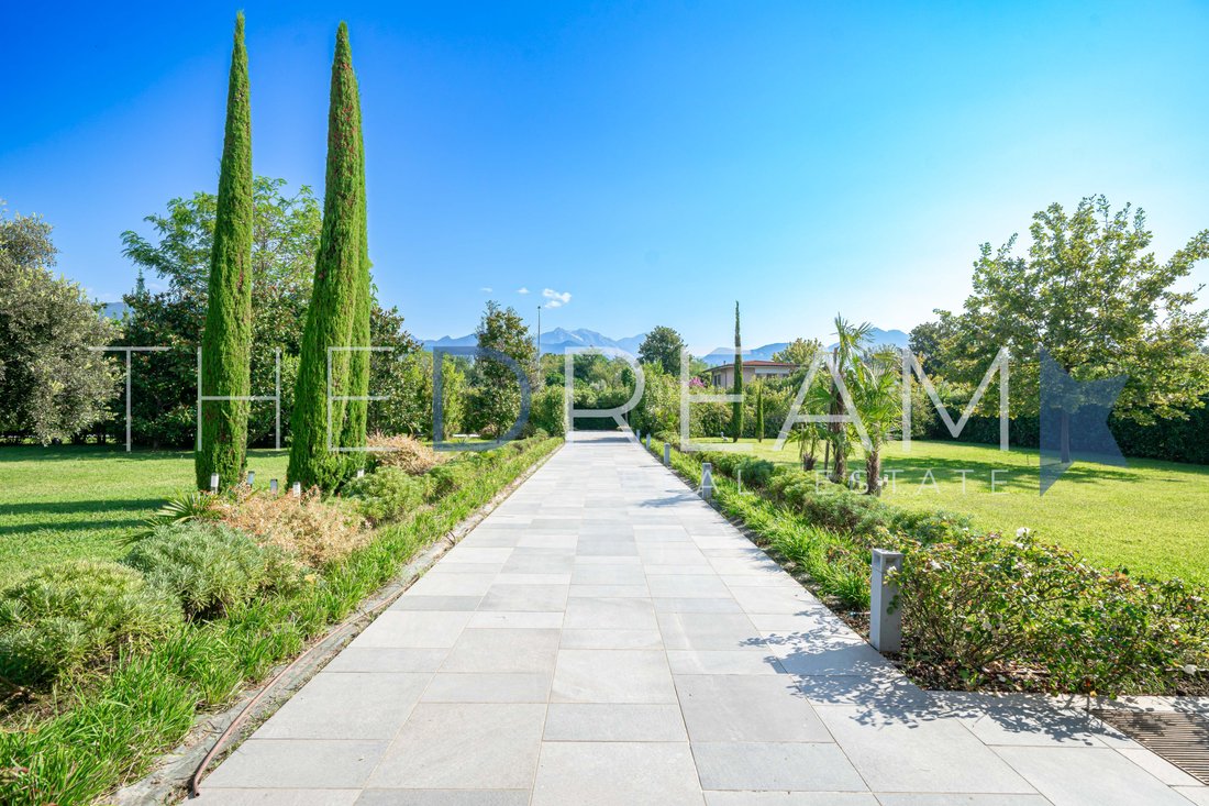 Villa in Center, Forte dei Marmi, Tuscany 4 - 14733404