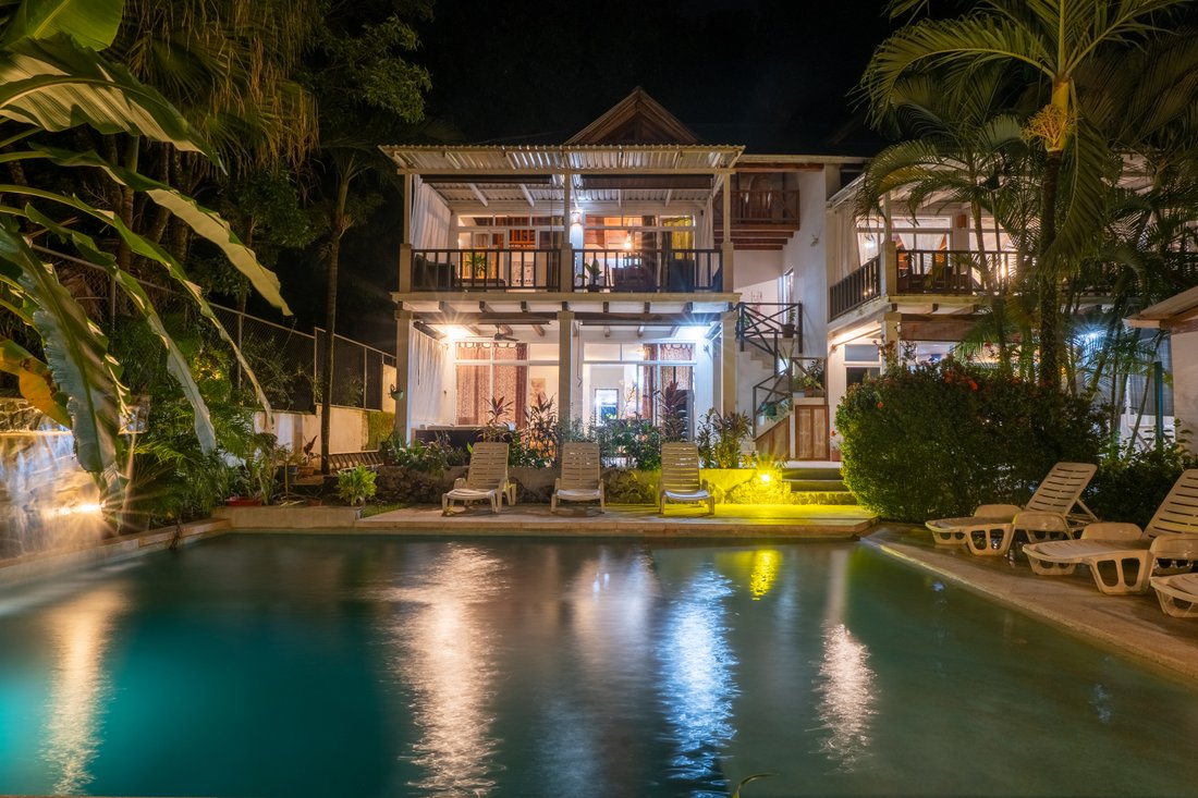 Villa in Santa Teresa Beach, Puntarenas Province, Costa Rica 2 - 14612464