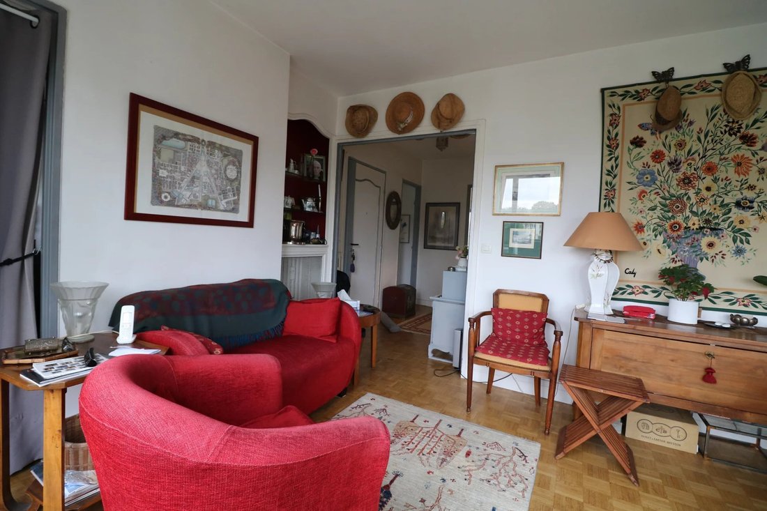 Versailles Apartment In Versailles, île De France, France For Sale (14742371)