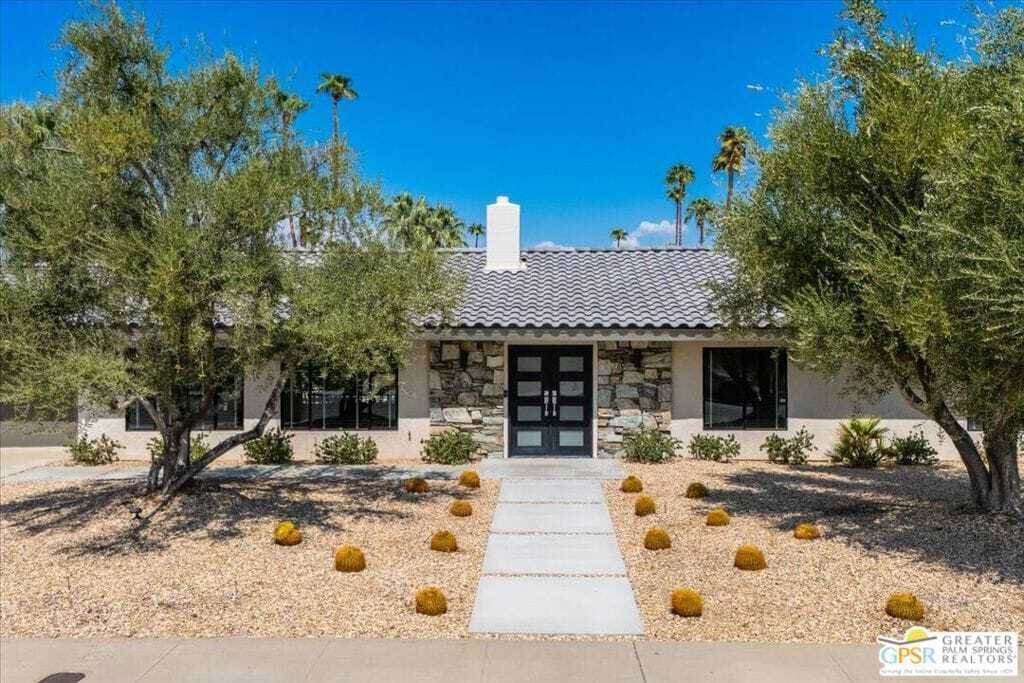 Unique South Palm Springs Retreat In Palm Springs, California, United