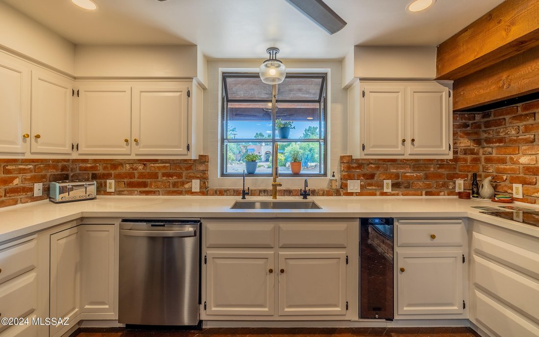 Wonderful Updated Home With Outstanding In Tucson, Arizona, United