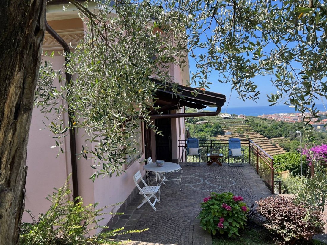 Villa in Cogorno, Liguria, Italy 5 - 14743681