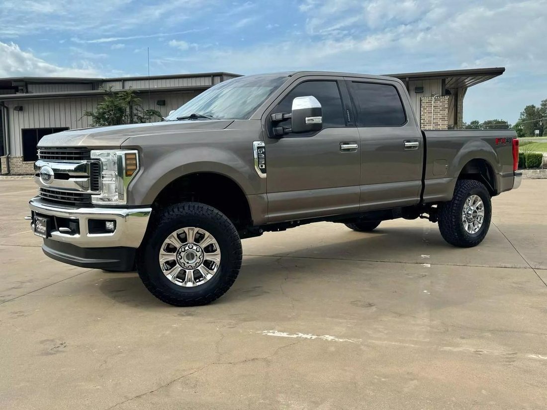 2019 Ford F250 Super Duty Crew Cab In Carthage, Tx, United States For