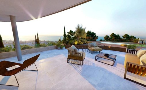 Penthouse in Fuengirola, Andalusia, Spain 1