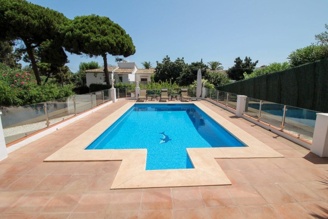 Villa Villa For Rent In El Chaparral, Málaga In Málaga, Andalusia