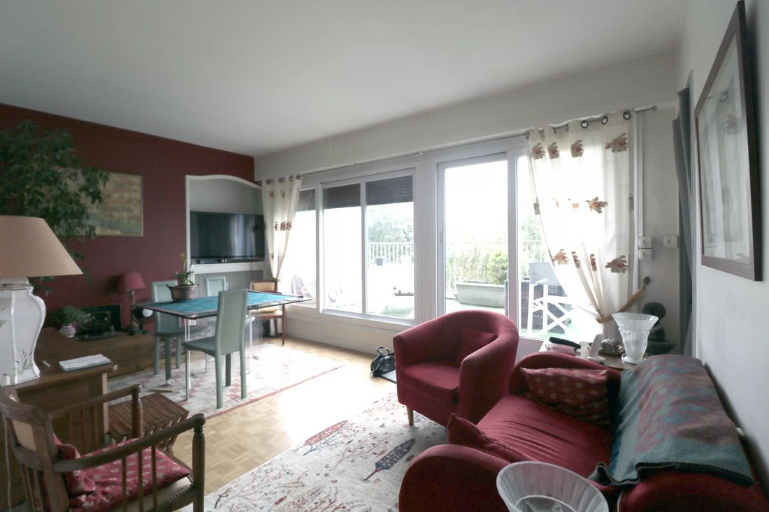 Versailles Apartment In Versailles, île De France, France For Sale (14742371)