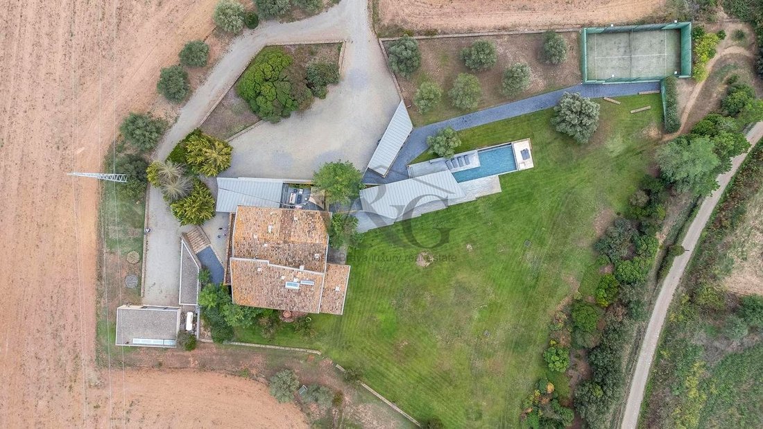 Villa in Sant Climent de Peralta, Forallac, Spain 3 - 14729833
