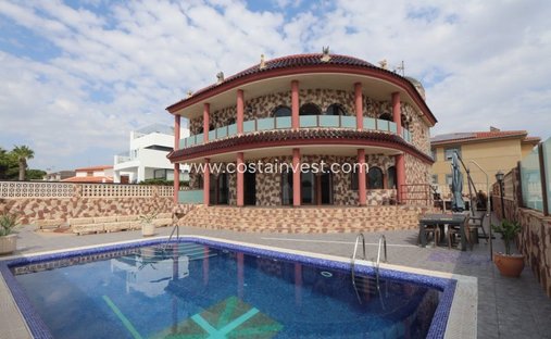 Villa in La Zenia, Orihuela, Valencian Community 1