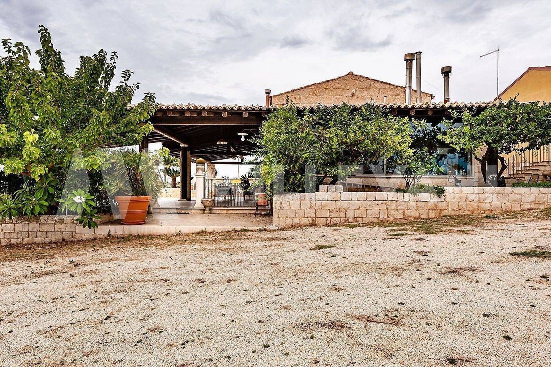 Country House in Marina, Ragusa, Sicily 3 - 14743485