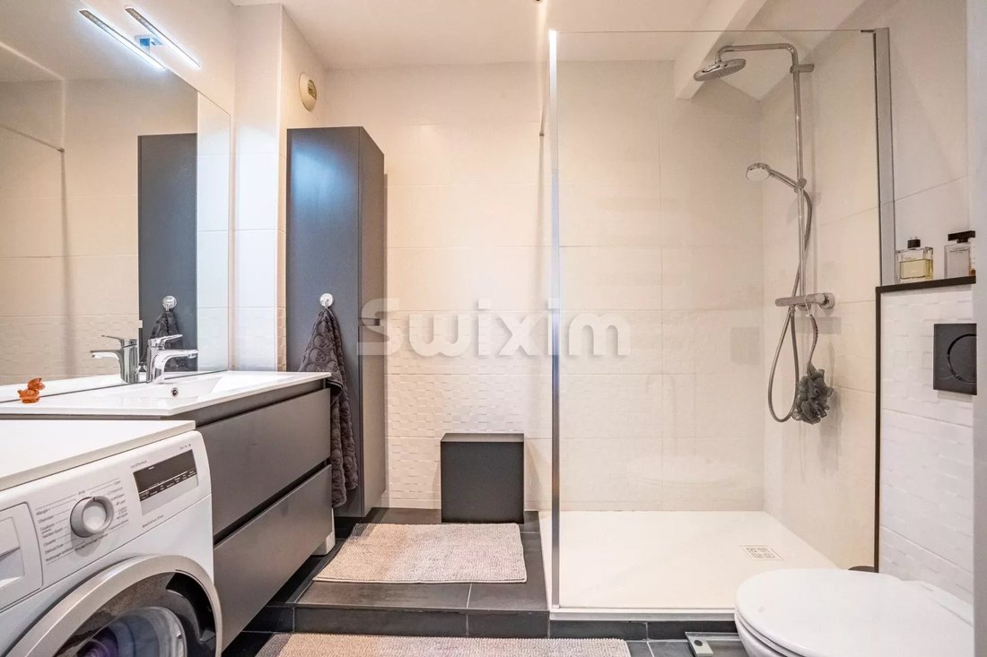 Ferney Voltaire Apartment In Ferney Voltaire, Auvergne Rhône Alpes, France For Sale (14742380)