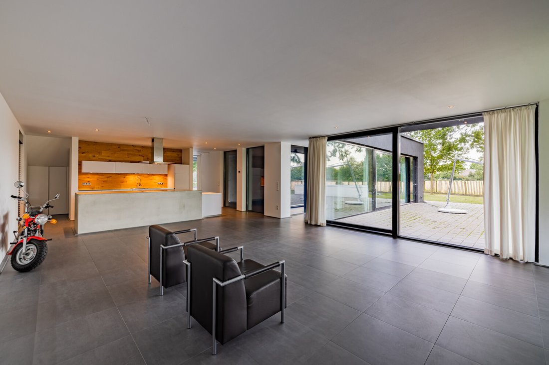 Iconic Bauhaus Villa In Münster, North Rhine Westphalia, Germany For