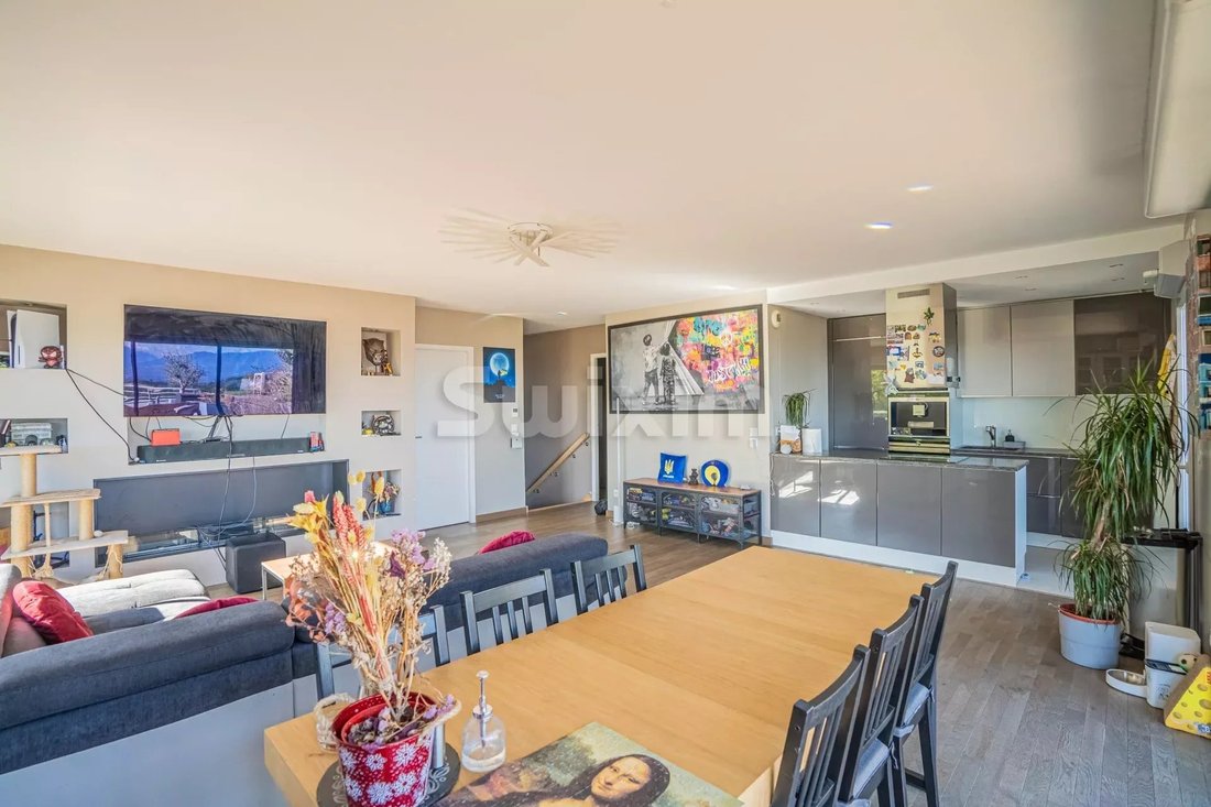 Gex Apartment In Gex, Auvergne Rhône Alpes, France For Sale (14742535)