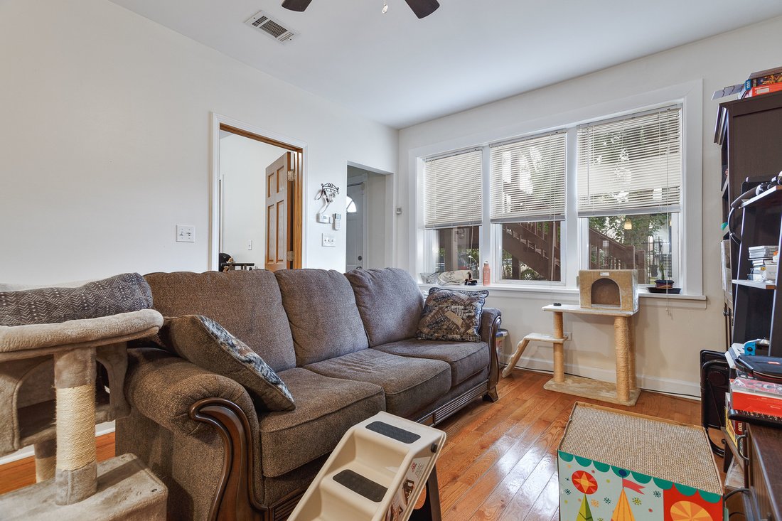 3039 N Christiana, Chicago, Il 60618 In Chicago, Illinois, United