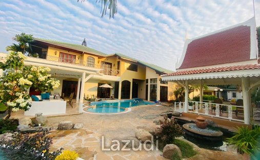 Villa in Pattaya City, Chon Buri, Thailand 1