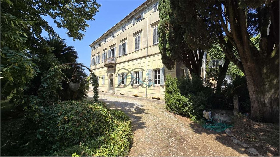 Villa in Pieve di Brancoli, Lucca, Tuscany 3 - 14743539
